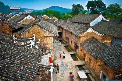 桂林旅游再创新高,上半年累计接待4000万游客!